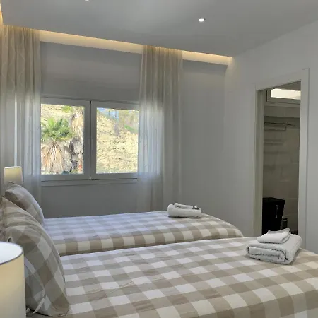 شقة Carvajal Luxury In First Line *